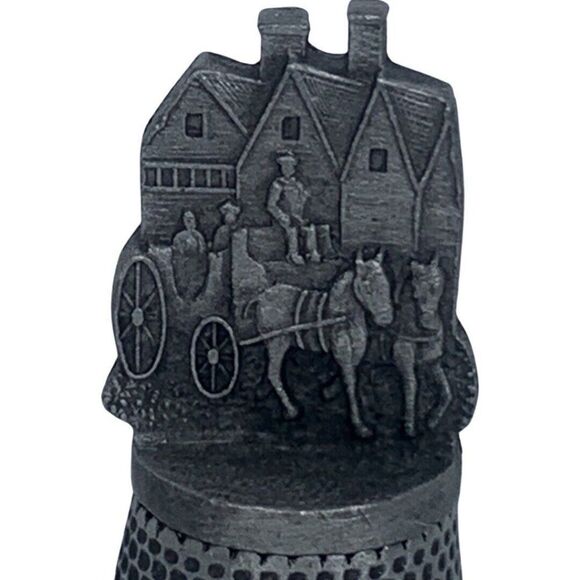 Fort Pewter Williamsburg Virginia Horse Buggy Vintage Sewing Thimble 1 5/8in - Picture 2 of 9